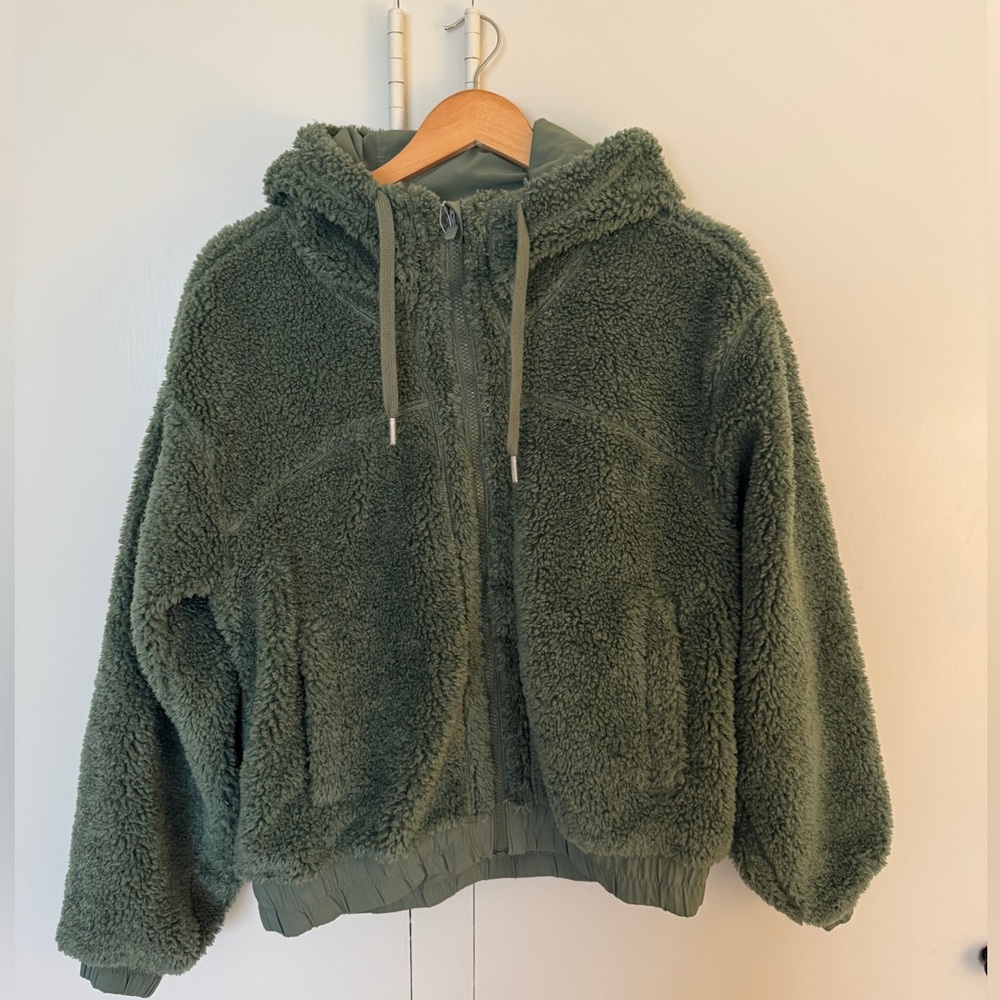 Lululemon Women’s Fleece Jacket